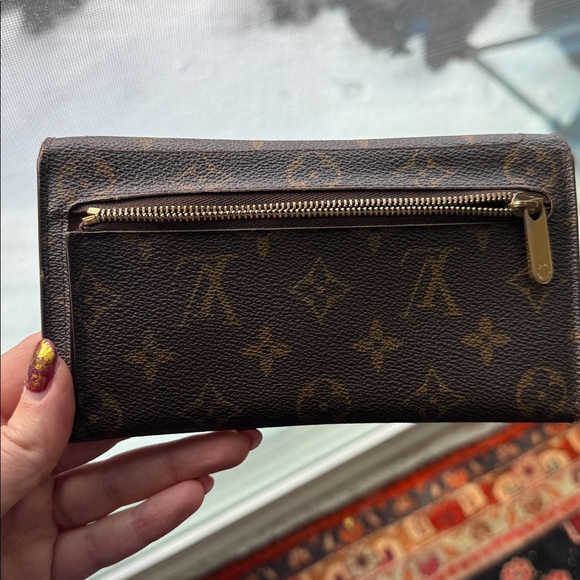 Louis Vuitton Eugenie long wallet - Picture 9 of 11